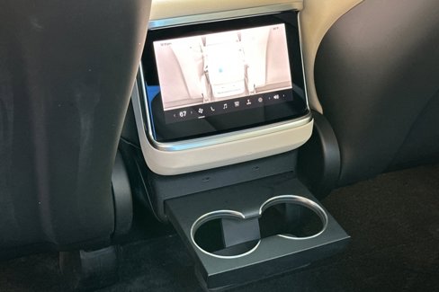 Used 2022 Tesla Model X image 13