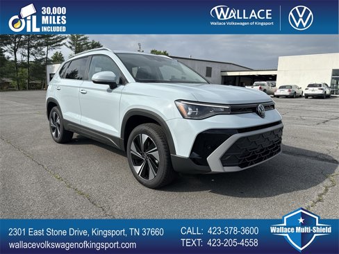 New 2025 Volkswagen Taos SE image 1