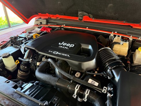 Used 2022 Jeep Gladiator Sport image 44