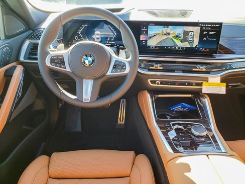 New 2026 BMW X6 xDrive40i w/ Climate Comfort Package image 12