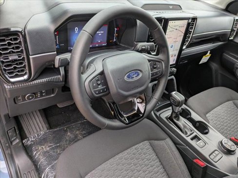 New 2025 Ford Ranger XLT w/ FX4 Off-Road Package image 3