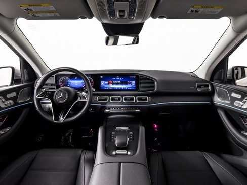 Certified 2024 Mercedes-Benz GLS 450 4MATIC image 29