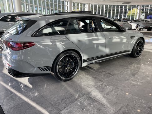 New 2026 Mercedes-Benz E 53 AMG 4MATIC Sedan image 5