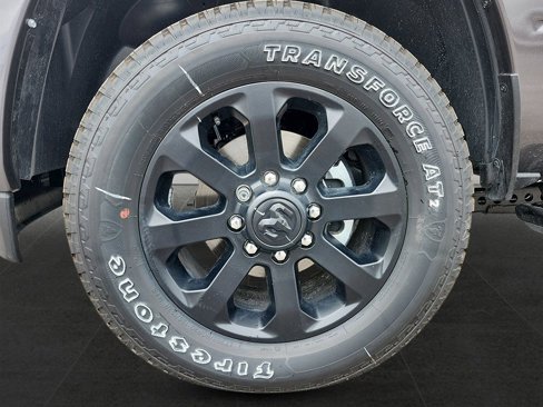New 2025 RAM 2500 Big Horn image 9