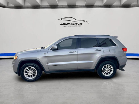 Used 2018 Jeep Grand Cherokee Laredo image 8
