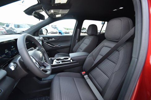 New 2026 Chevrolet Equinox LT image 9