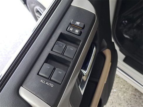 Used 2020 Toyota 4Runner Limited image 22