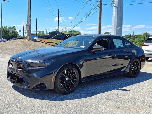 New 2026 BMW M5 w/ Carbon Package image 2