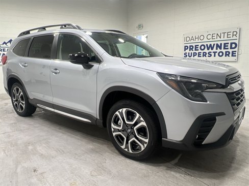 New 2025 Subaru Ascent Limited image 2