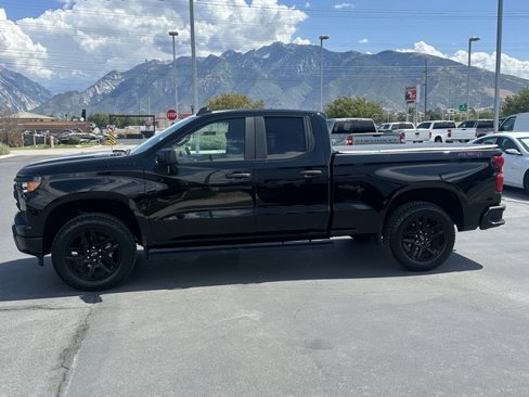 Certified 2024 Chevrolet Silverado 1500 Custom w/ LPO, Dark Essentials Package image 6