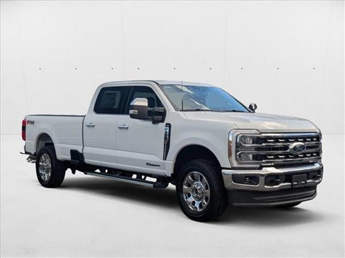 New 2025 Ford F350 Lariat w/ Chrome Package image 5