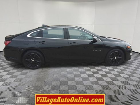 Used 2021 Chevrolet Malibu LT image 14