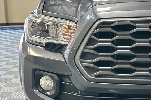 Used 2021 Toyota Tacoma TRD Off-Road image 42