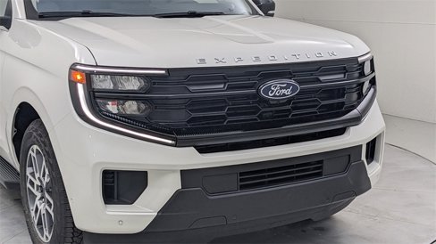 New 2025 Ford Expedition Active image 44