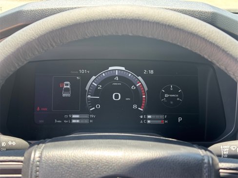 New 2025 Toyota Tundra Limited image 18