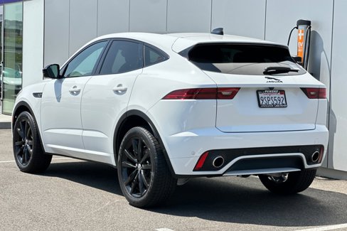 Used 2024 Jaguar E-PACE R-Dynamic SE image 3