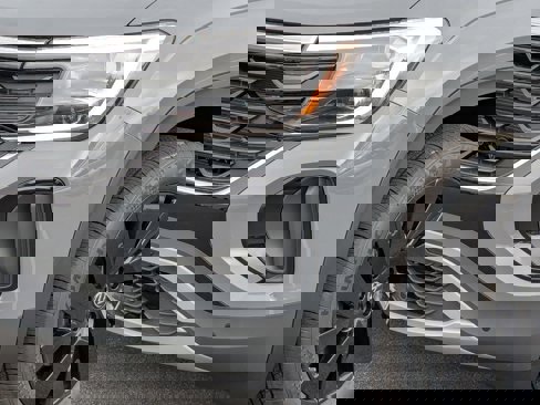 New 2025 Volkswagen Atlas Cross Sport SE image 9