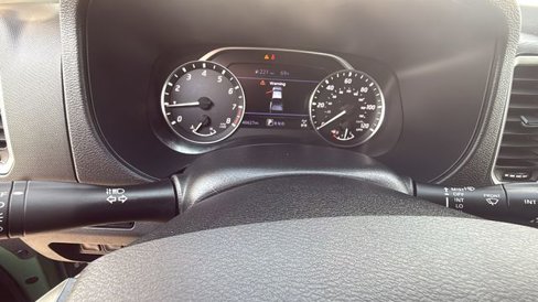 Used 2022 Nissan Frontier SV image 21