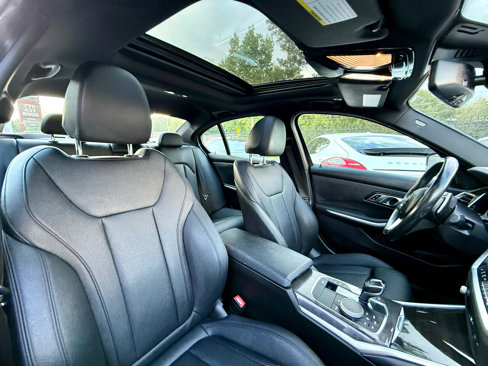 Used 2020 BMW 330i Sedan w/ Convenience Package image 24