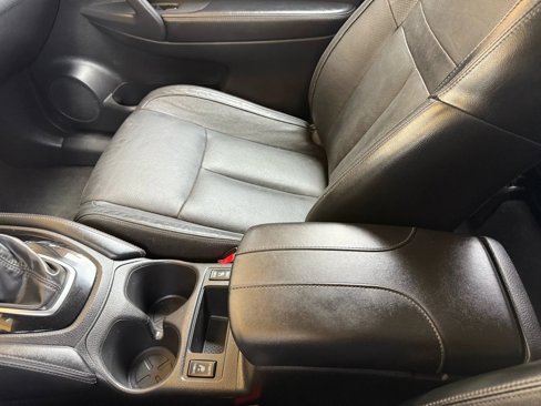 Used 2018 Nissan Rogue SL image 37