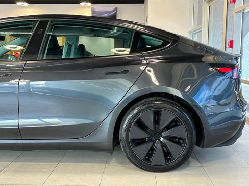 Used 2024 Tesla Model 3 Long Range image 9