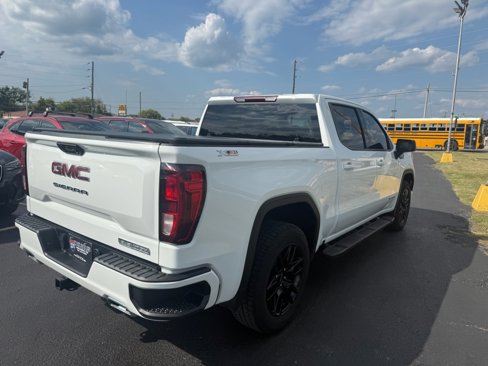 Used 2024 GMC Sierra 1500 Elevation image 3