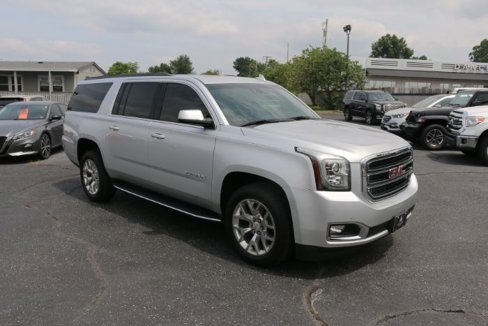 Used 2020 GMC Yukon XL SLT w/ Open Road Package image 11