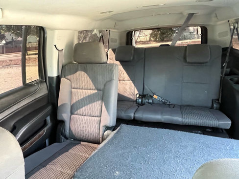 Used 2017 Chevrolet Suburban LS image 15