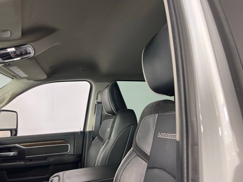 Used 2024 RAM 2500 Laramie image 25