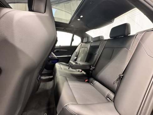 New 2026 BMW M5 w/ Executive Package image 24