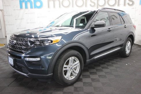 Used 2022 Ford Explorer XLT w/ Equipment Group 202A image 1