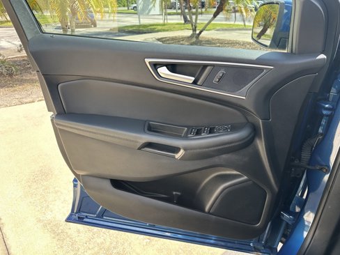 Used 2024 Ford Edge SEL w/ Convenience Package image 22