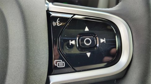 New 2026 Volvo XC60 T8 Plus w/ Protection Package Premier image 18