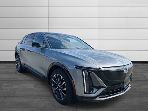 New 2026 Cadillac Lyriq Sport image 7