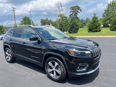Used 2021 Jeep Cherokee Limited image 6