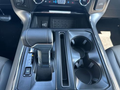 New 2025 Ford F150 Lariat w/ Equipment Group 501A Mid image 16