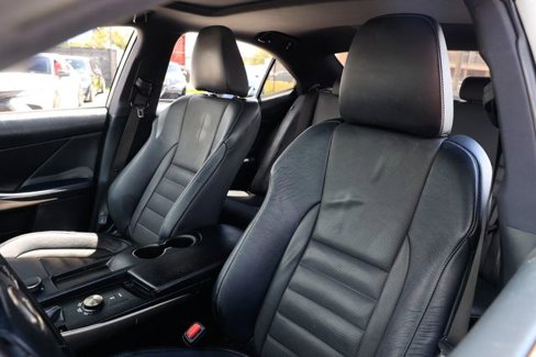 Used 2019 Lexus IS 300 F Sport image 6