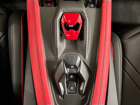 Used 2024 Lamborghini Revuelto image 28