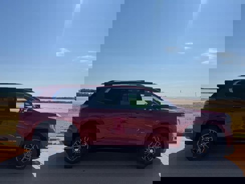 New 2026 GMC Acadia Elevation image 2