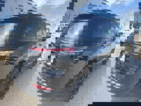 New 2025 Jeep Grand Cherokee L Altitude image 8