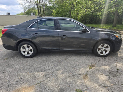 Used 2016 Chevrolet Malibu LT image 5