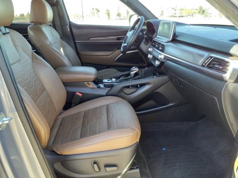 Used 2022 Kia Telluride SX w/ SX Prestige Package image 19
