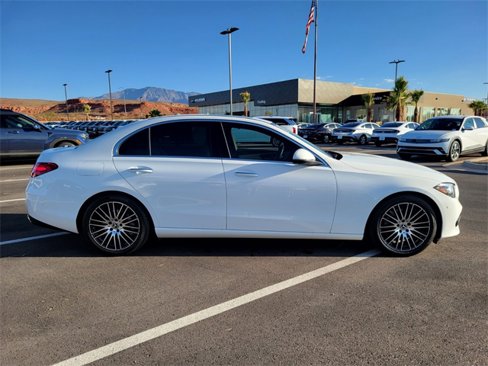 Used 2024 Mercedes-Benz C 300 4MATIC Sedan image 3