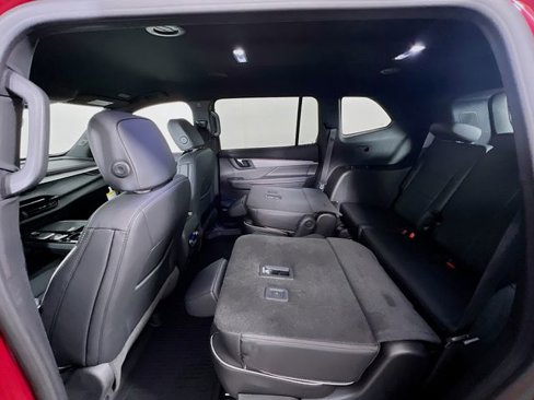 New 2026 Buick Enclave Preferred w/ Power Package image 22
