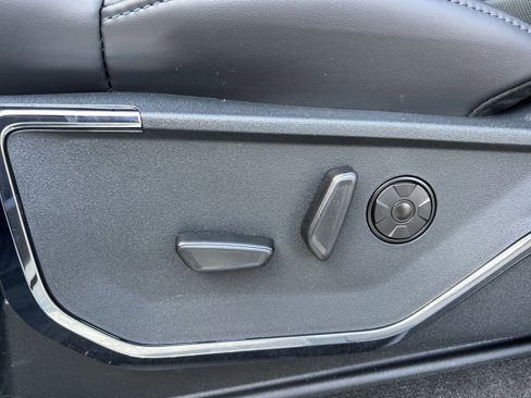 New 2026 Ford F350 Platinum w/ Tremor Off-Road Package image 14