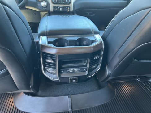 Used 2022 RAM 1500 Laramie image 7