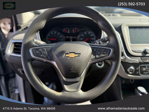 Used 2018 Chevrolet Equinox LS image 16