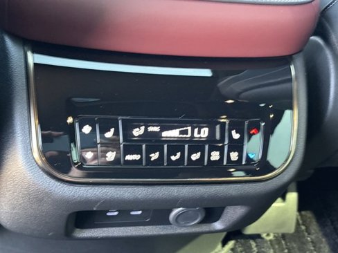 Used 2025 INFINITI QX80 Autograph w/ Autograph Exterior Package image 21