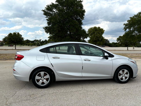 Used 2017 Chevrolet Cruze LS image 39