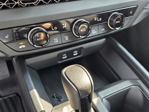New 2025 Honda Accord SE image 22